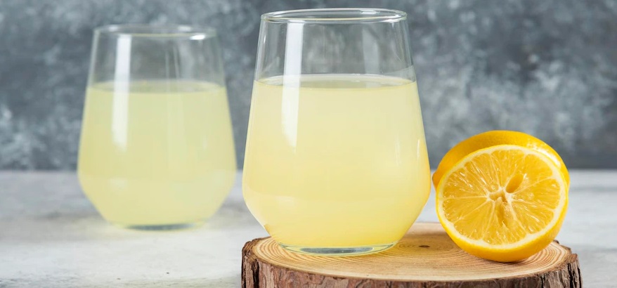 lemon-juice-for-dandruff.jpg